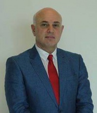 О ВОЙНЕ И ПОЛИТИКЕ, О КАДРАХ И ТРУДОВЫХ НЕЛЕГАЛАХ